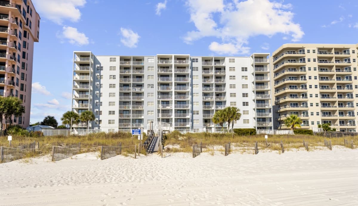 Resort Sunswept